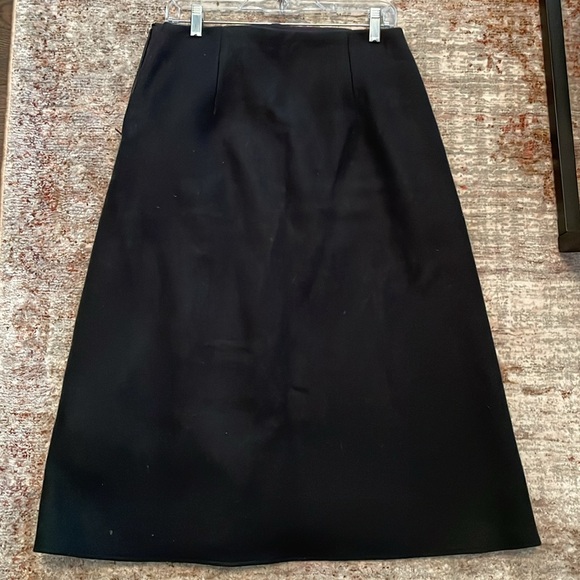 CLUB MONACO | Grey A-line Wool skirt - Picture 3 of 4